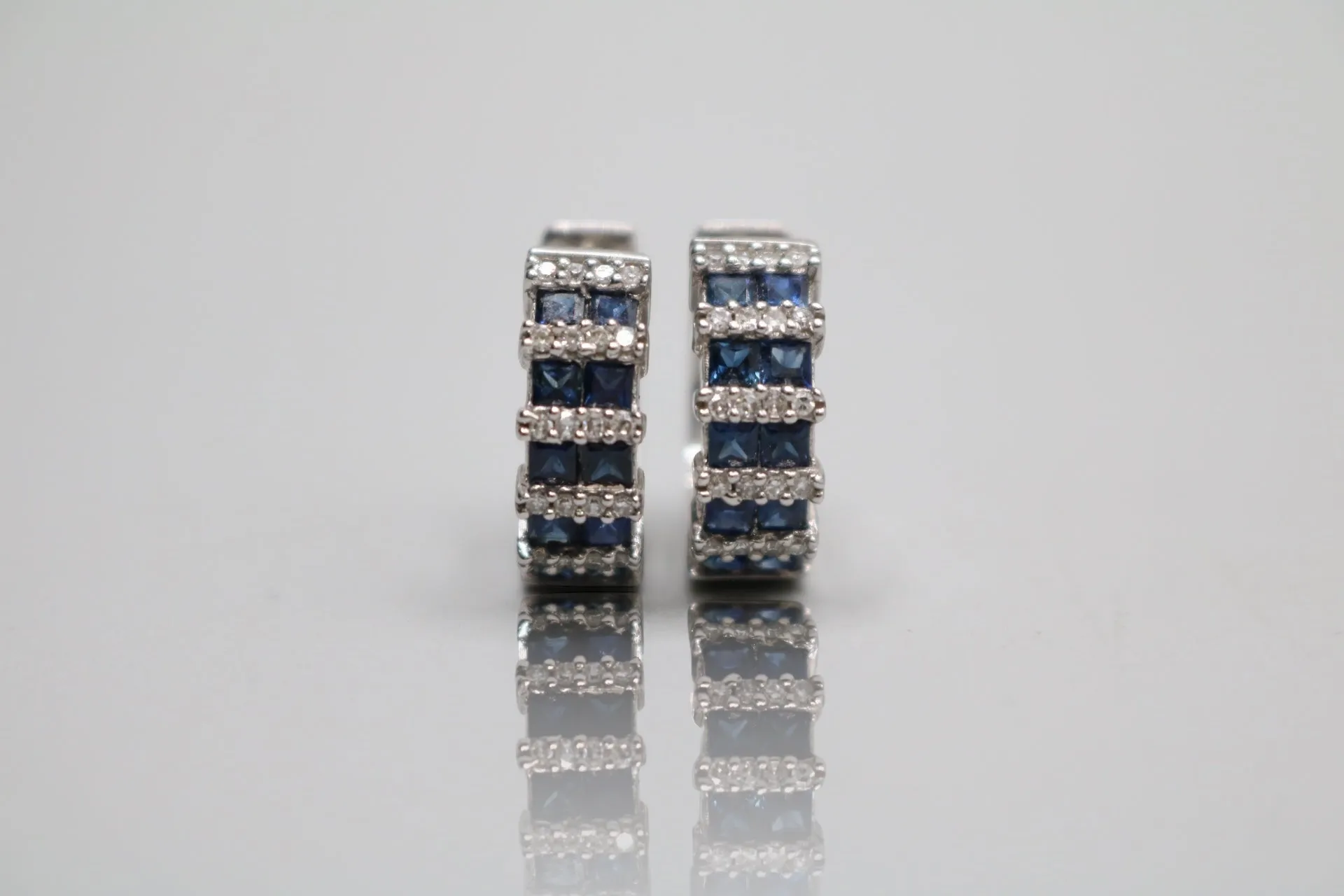 14K White Gold Diamond and Sapphire Earrings (Sapphire 0.40 CTW) (Diamond 0.40 CTW)