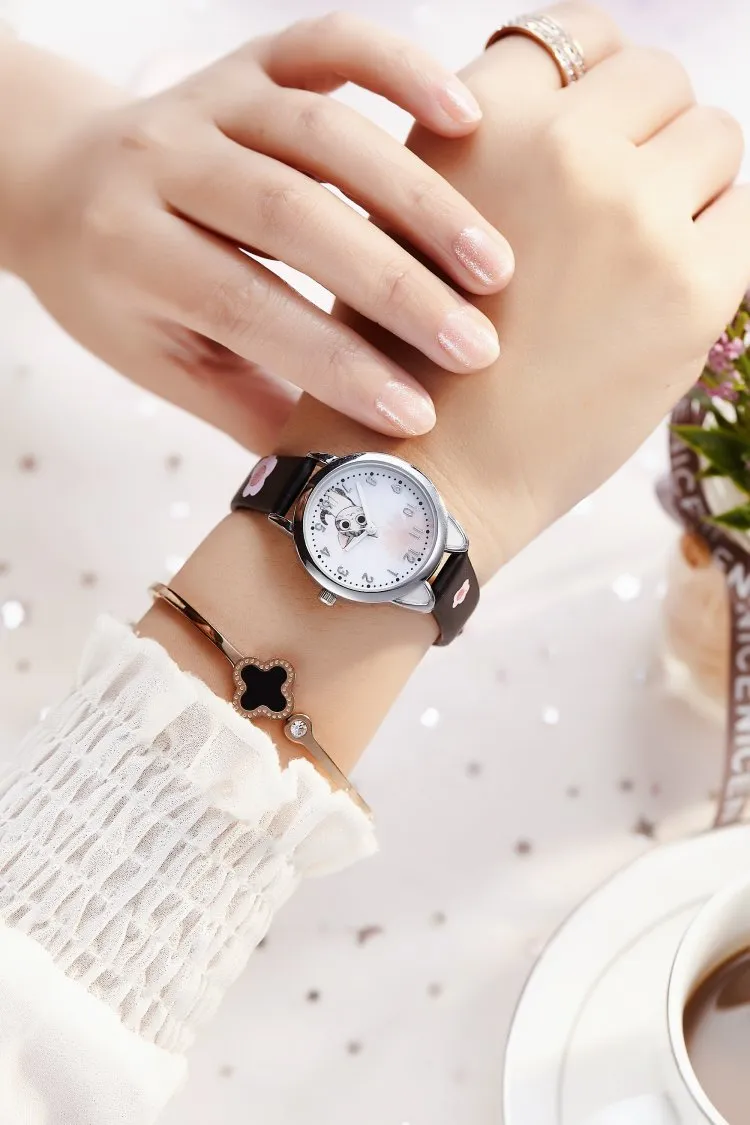 Adorkable Small Watch Girl Boy Belt Fashion Women's Electronic Quartz Watch