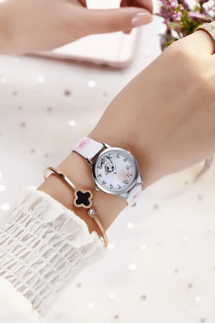 Adorkable Small Watch Girl Boy Belt Fashion Women's Electronic Quartz Watch