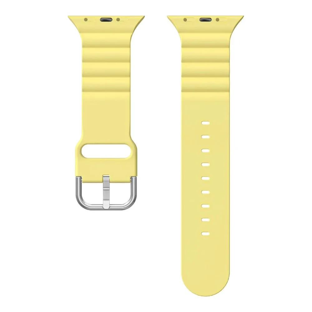 Apple Watch (45mm) horizontal stripe silicone watch strap - Yellow