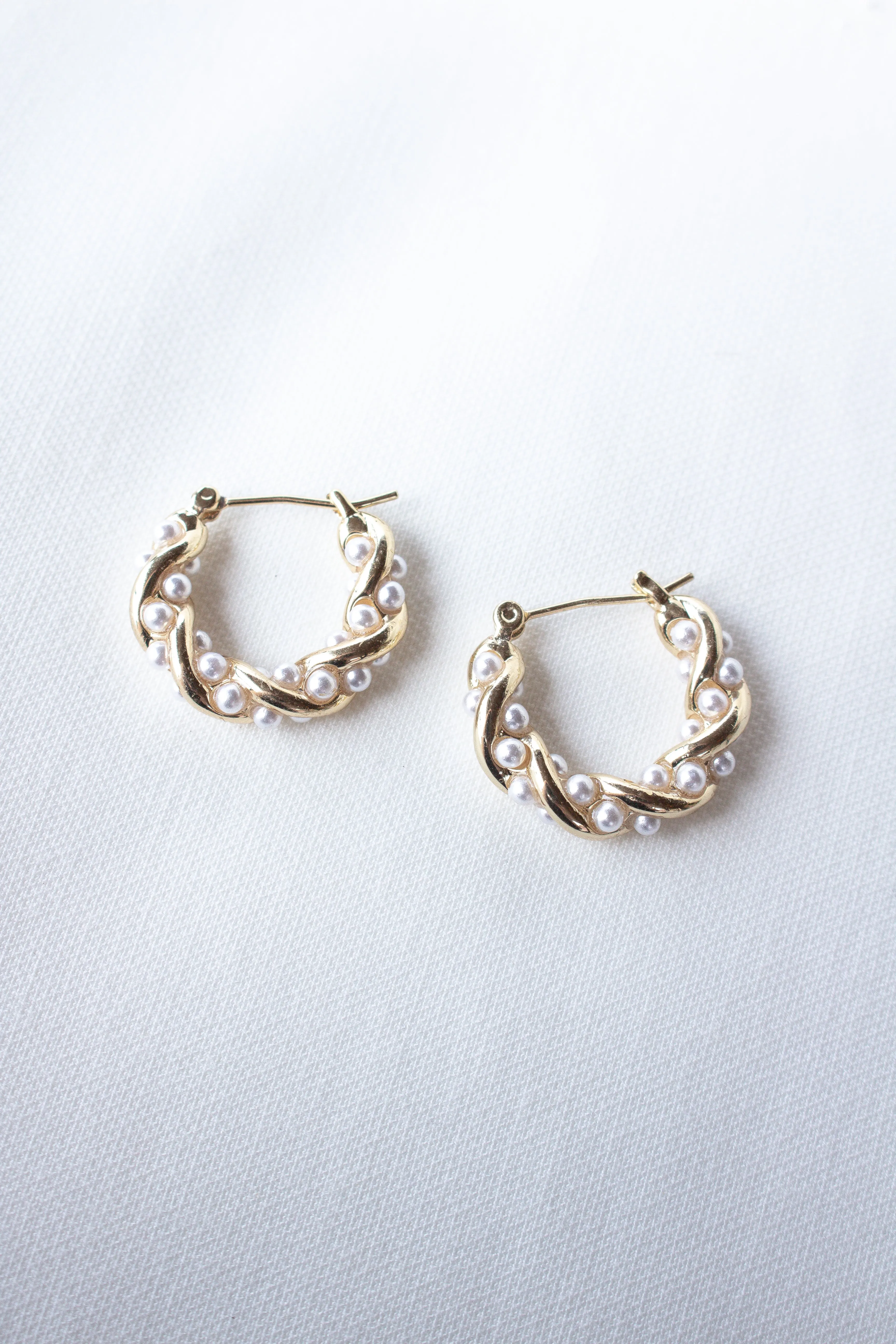 Audrey Pearl Hoops