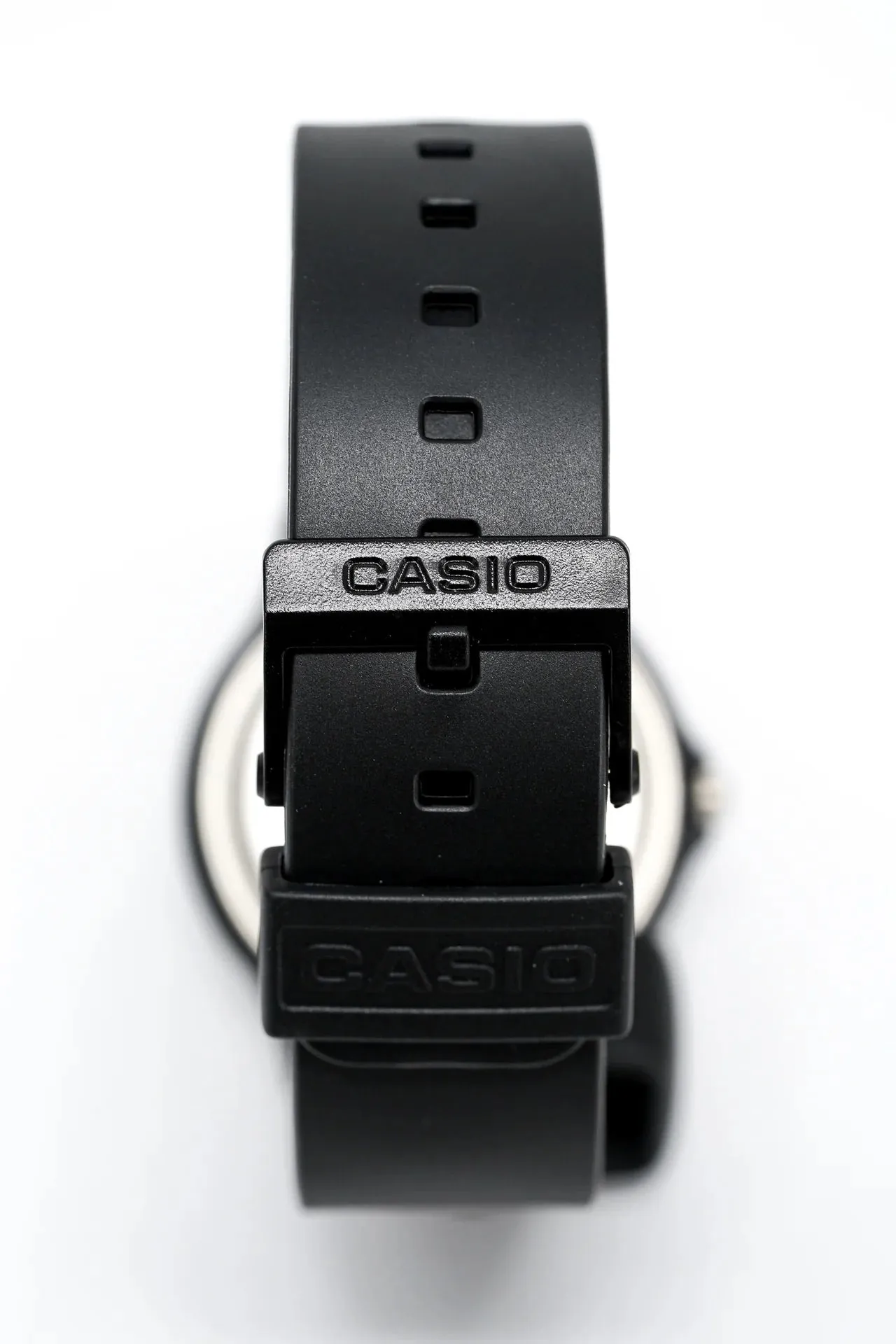 Casio Analogue Champagne Dial Resin Strap Unisex Watch| MQ-24-9ELDF