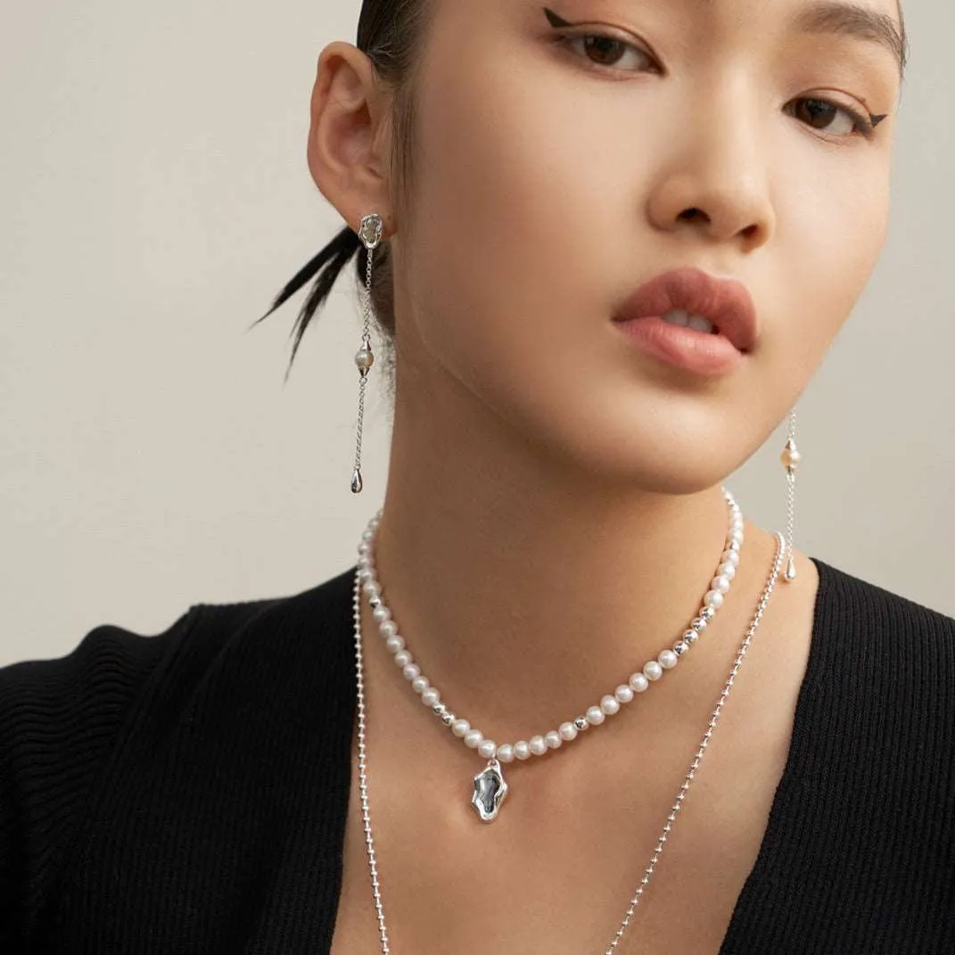 Chain Pearl Long Earrings