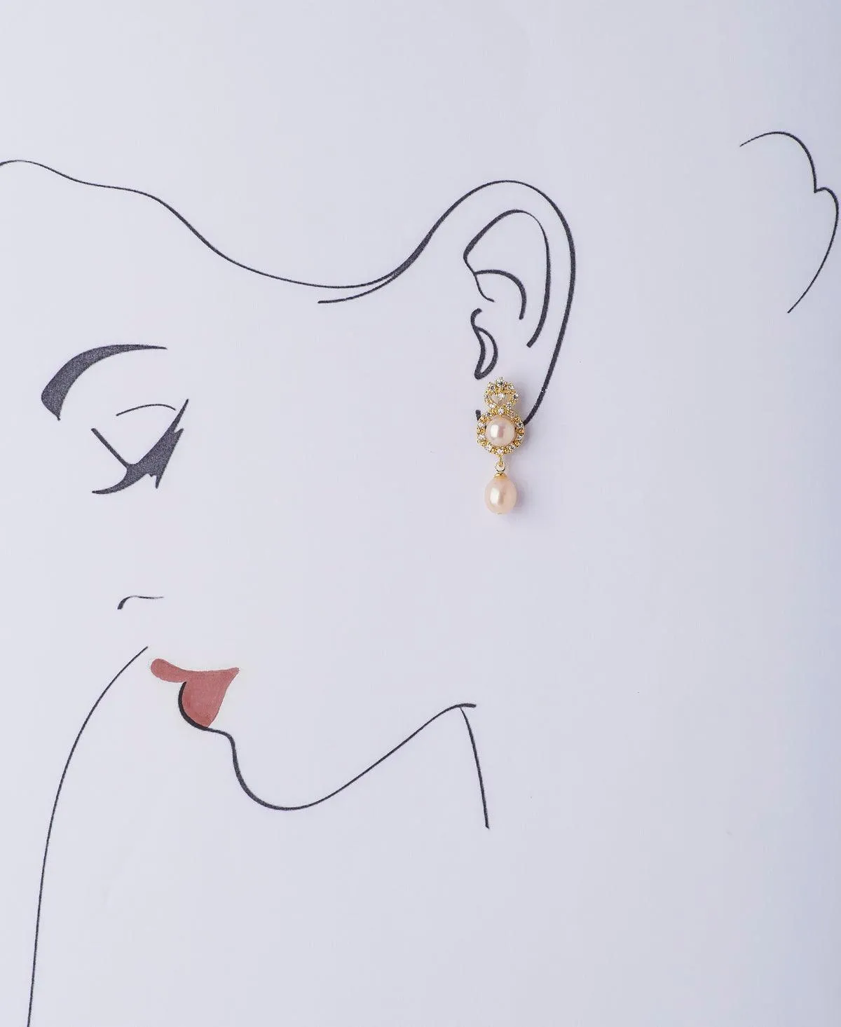 Classic Pearl Hanging Earring