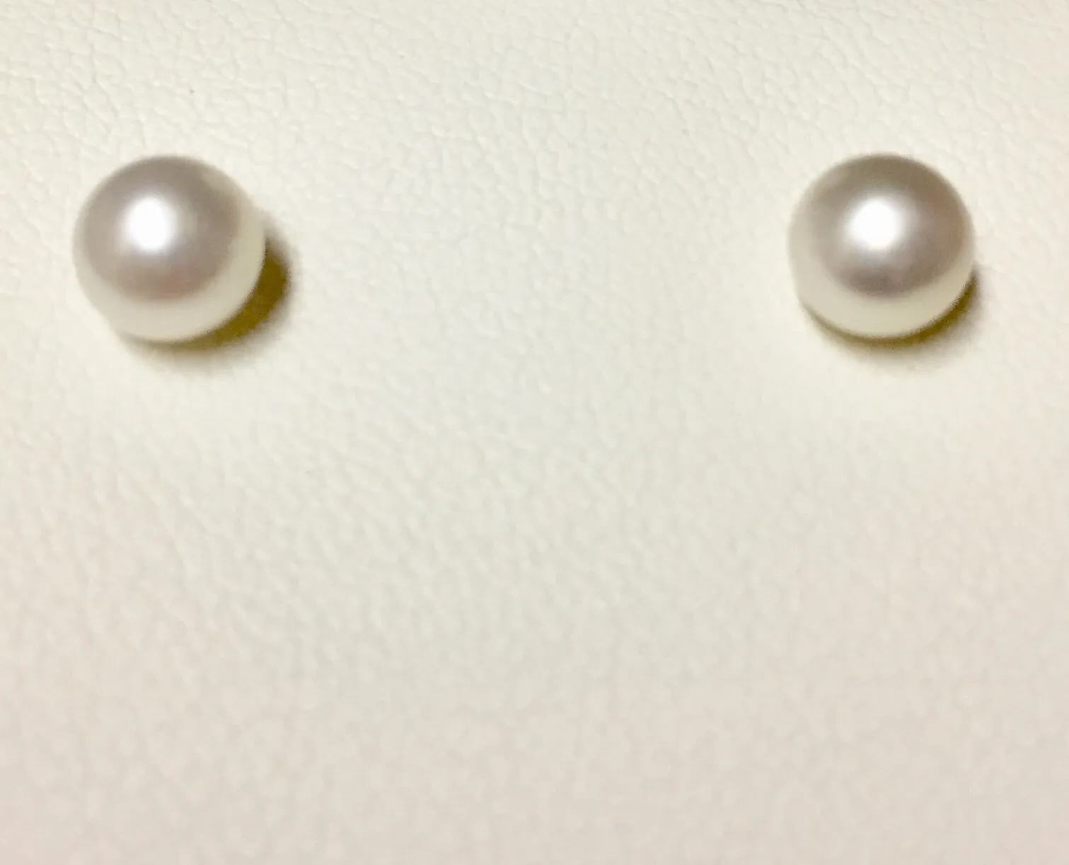 Cultured Pearl Earrings