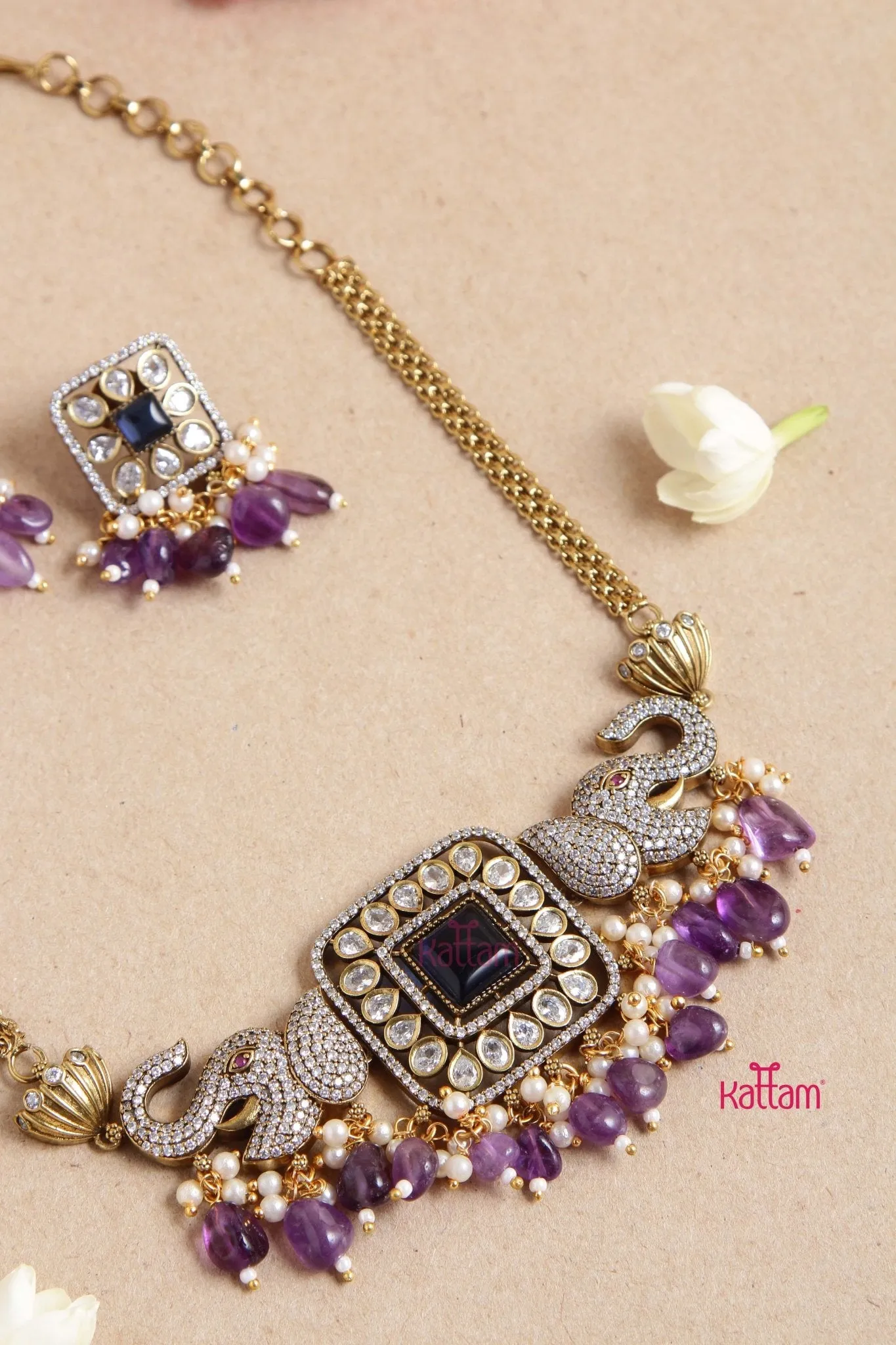 Ezhil Victorian Diamond Elephant Violet Choker