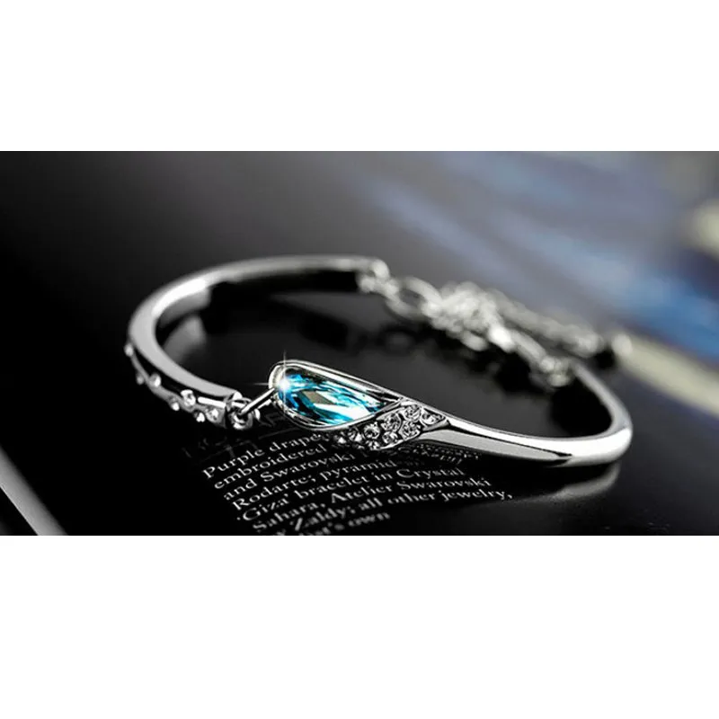 Fashion Women's Bracelet With AAA Austrian Crystal