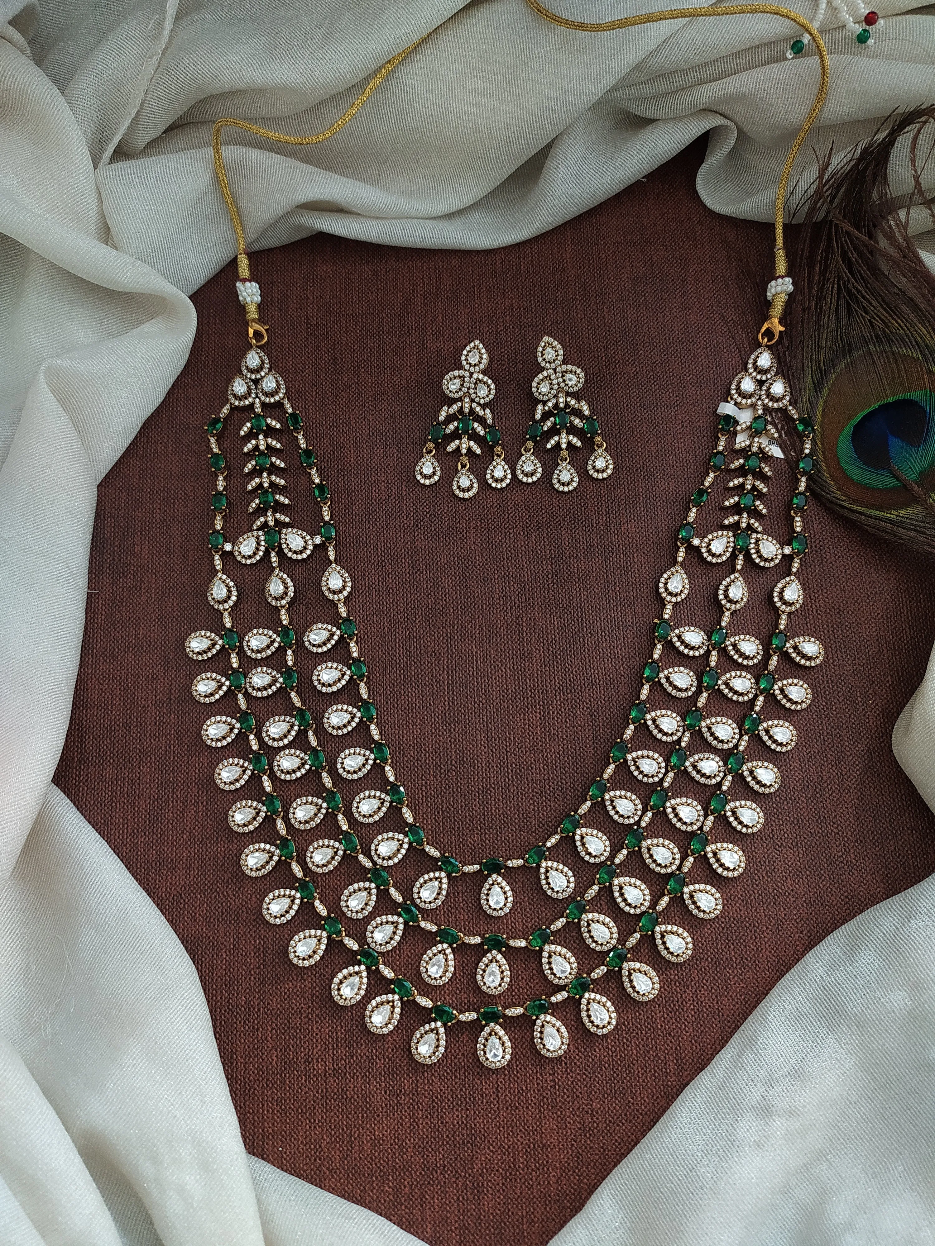 Graceful Green and White Stones Triple Layer Victorian Necklace Set