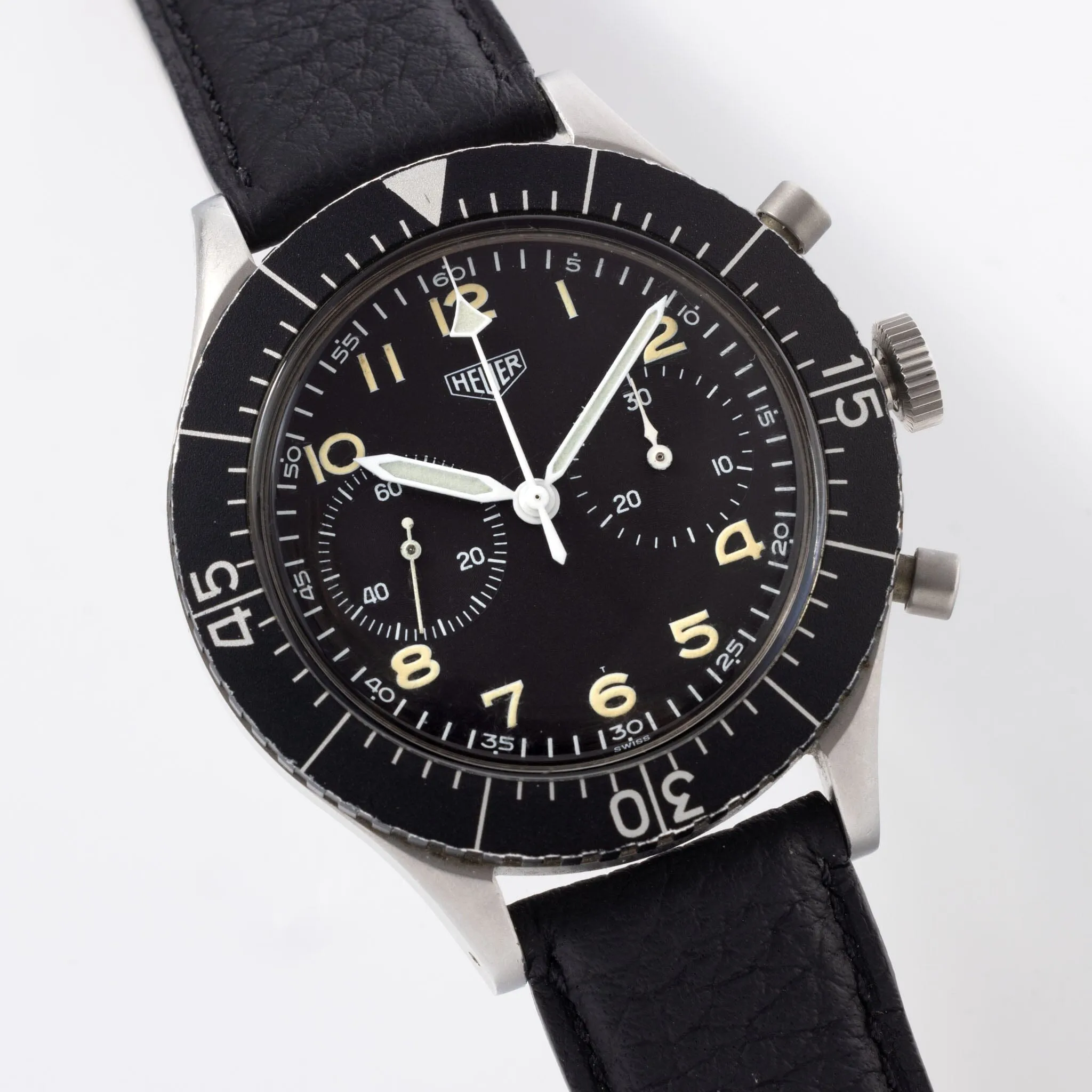 Heuer Chronograph Bundeswehr Issued Chrono Ref 1550SG