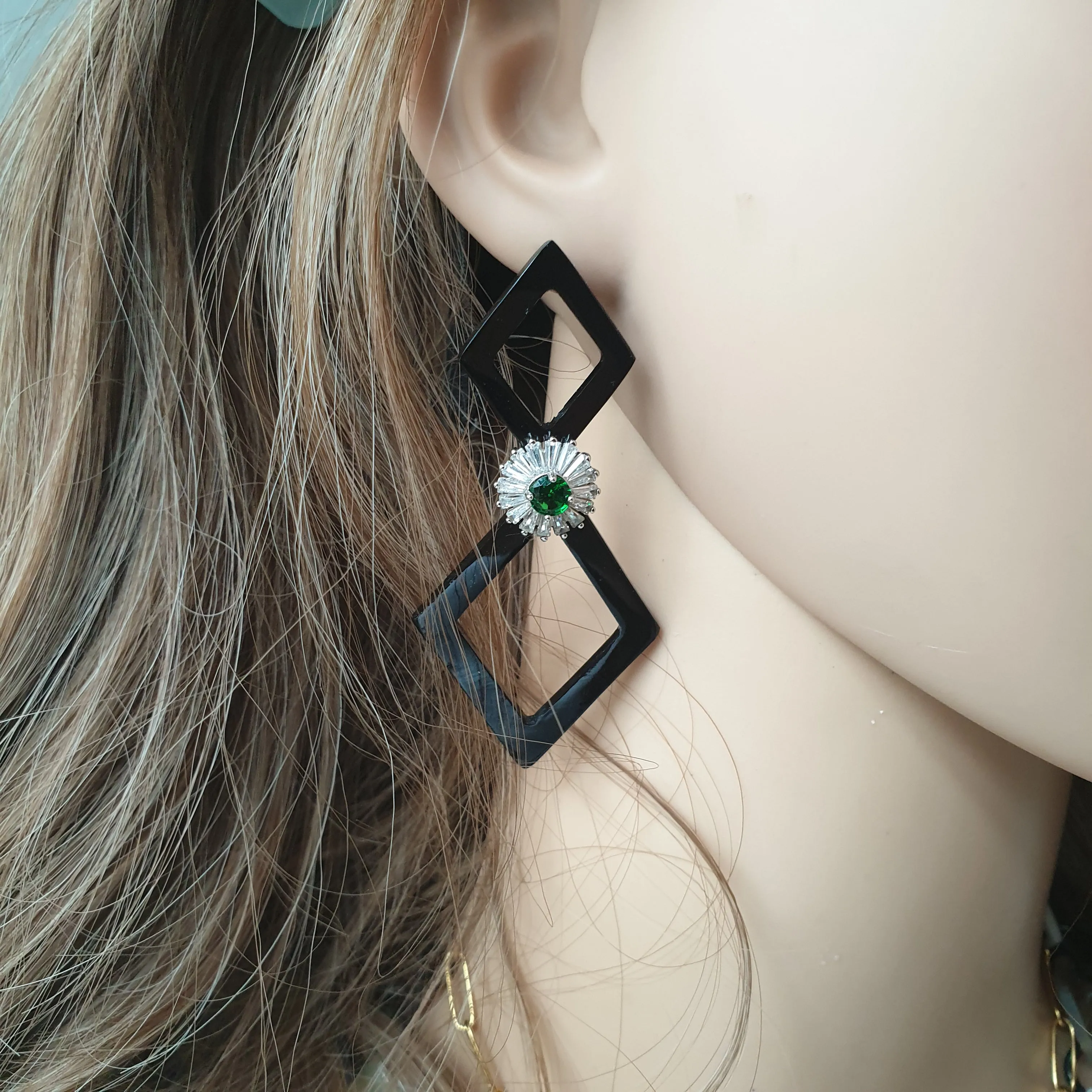 Jasmino Newest Spring 2023 Jewelry Emerald Double Rhombus Earrings Made By Natural Buffalo Horn