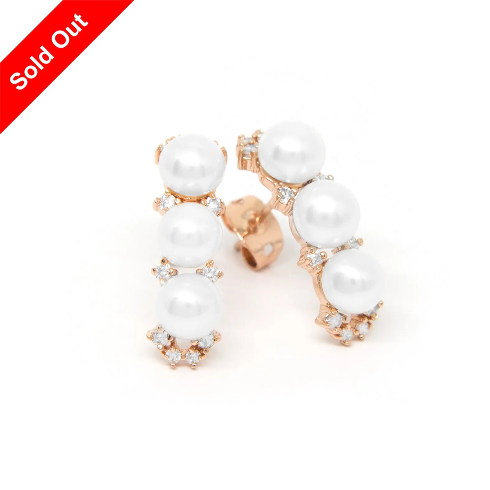 “Morning Dew” Cultured Pearl Earrings