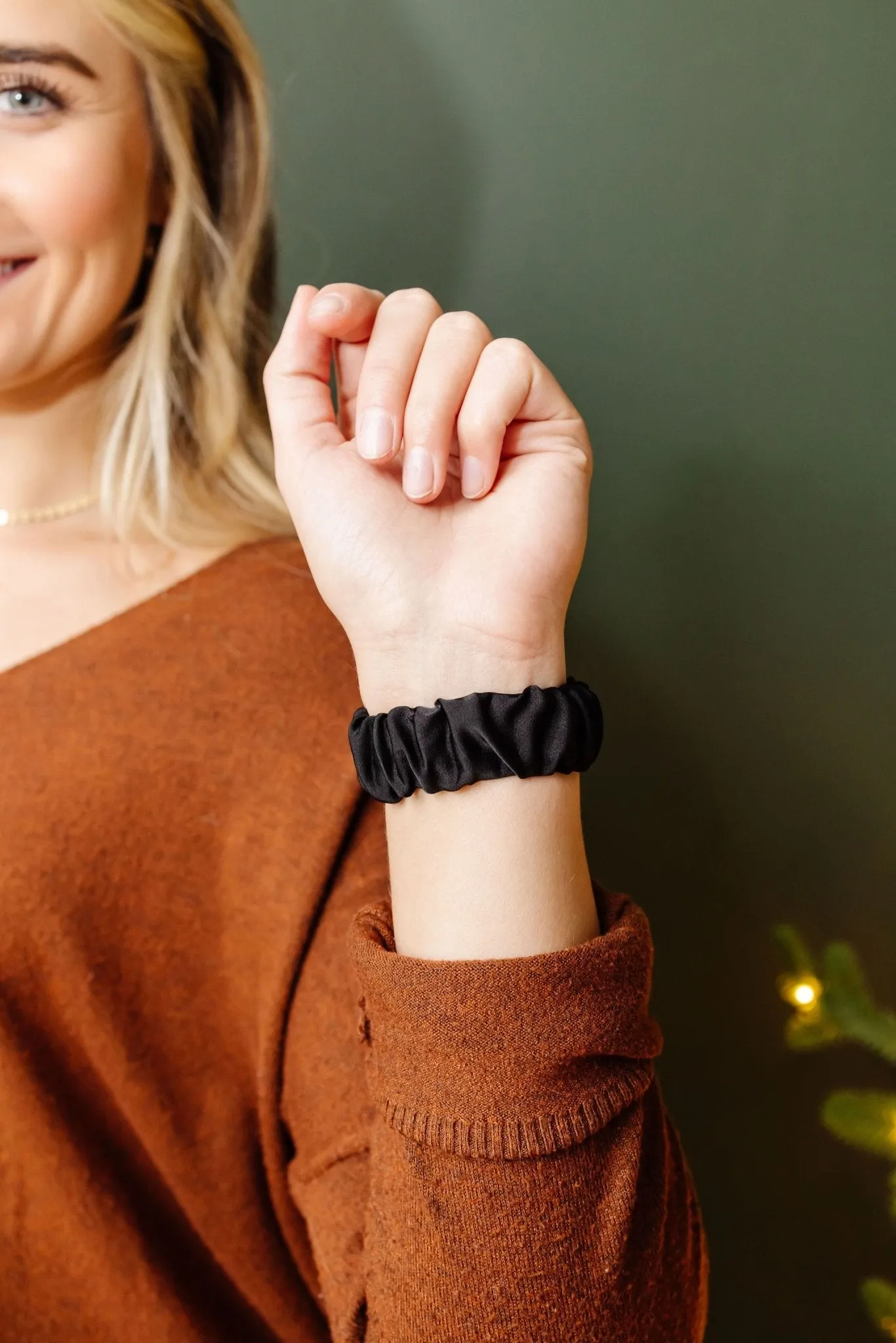 Onyx Luxe Scrunchie Band Compatible with Apple Watch