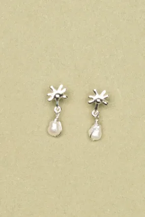 Pearl Daisy Earrings