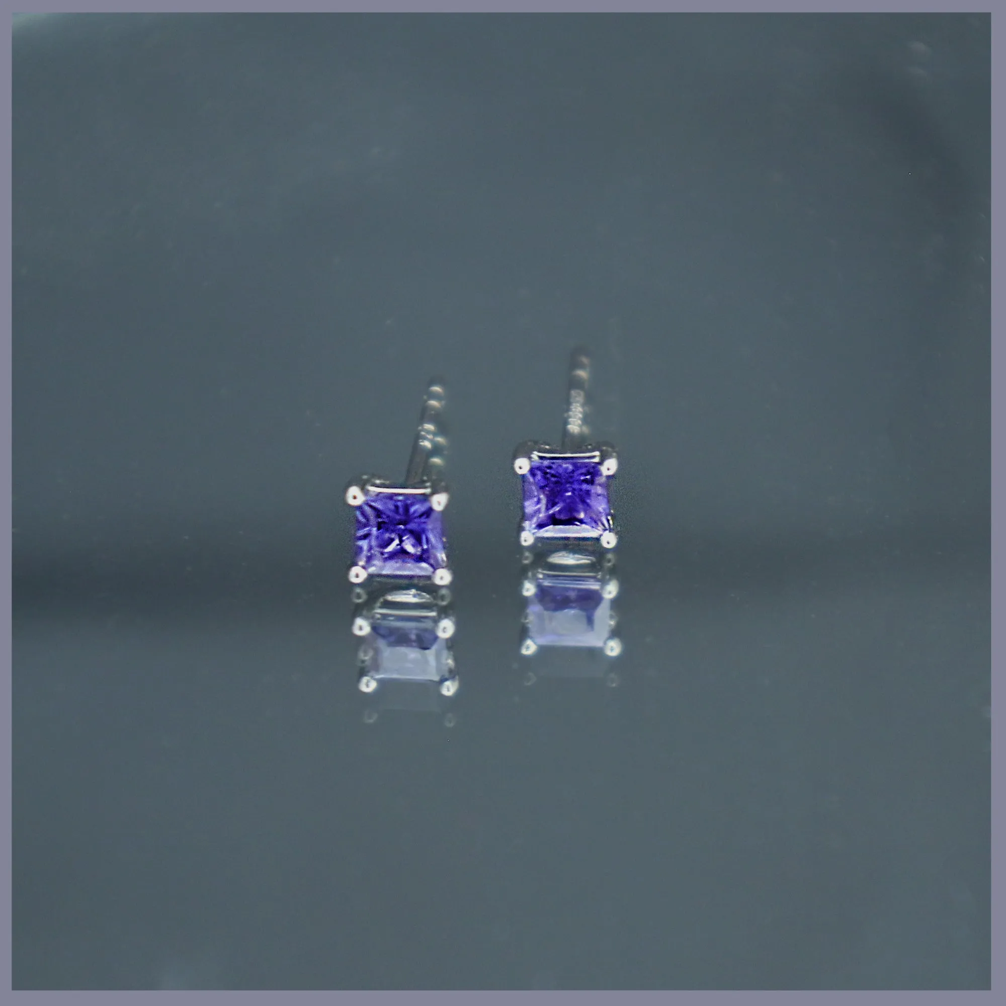 RSJ287 Blue Sapphire Earrings