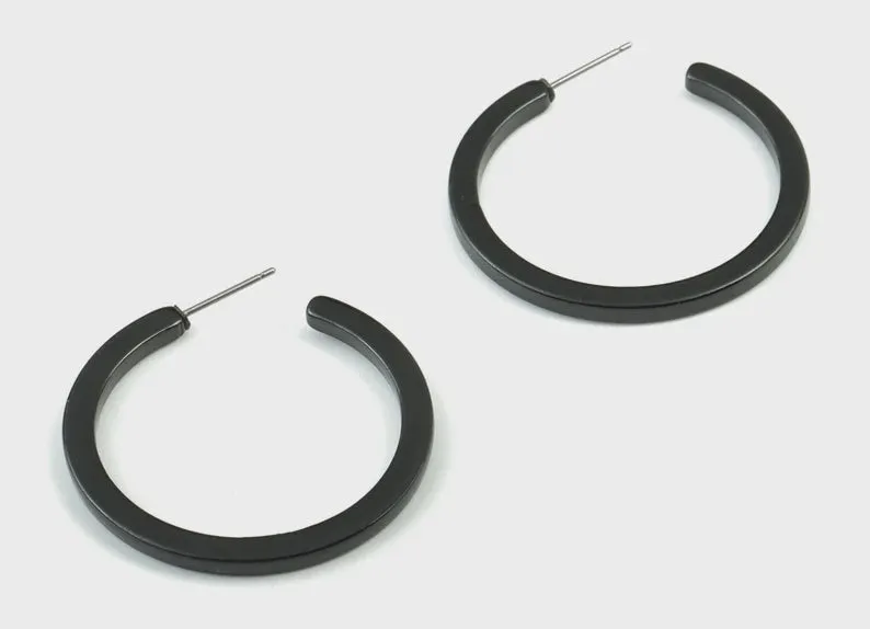 SMALL ACRYLIC HOOP | BLACK