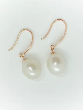 Standard Hang Drop Freshwater Pearl